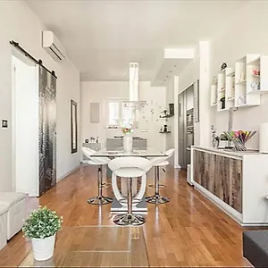 Life - Wi-fi & Smart Tv Appartamento Milano
